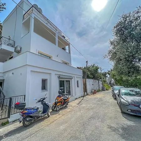 Villa 3br Duplex Close To Center *
